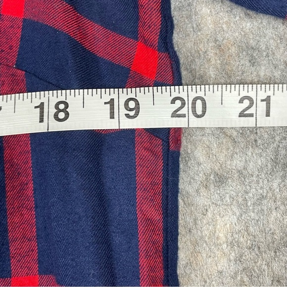 J. Crew Factory Navy Red Plaid Windowpane Flannel Casual  Preppy Shirt - Sz M - Picture 11 of 13